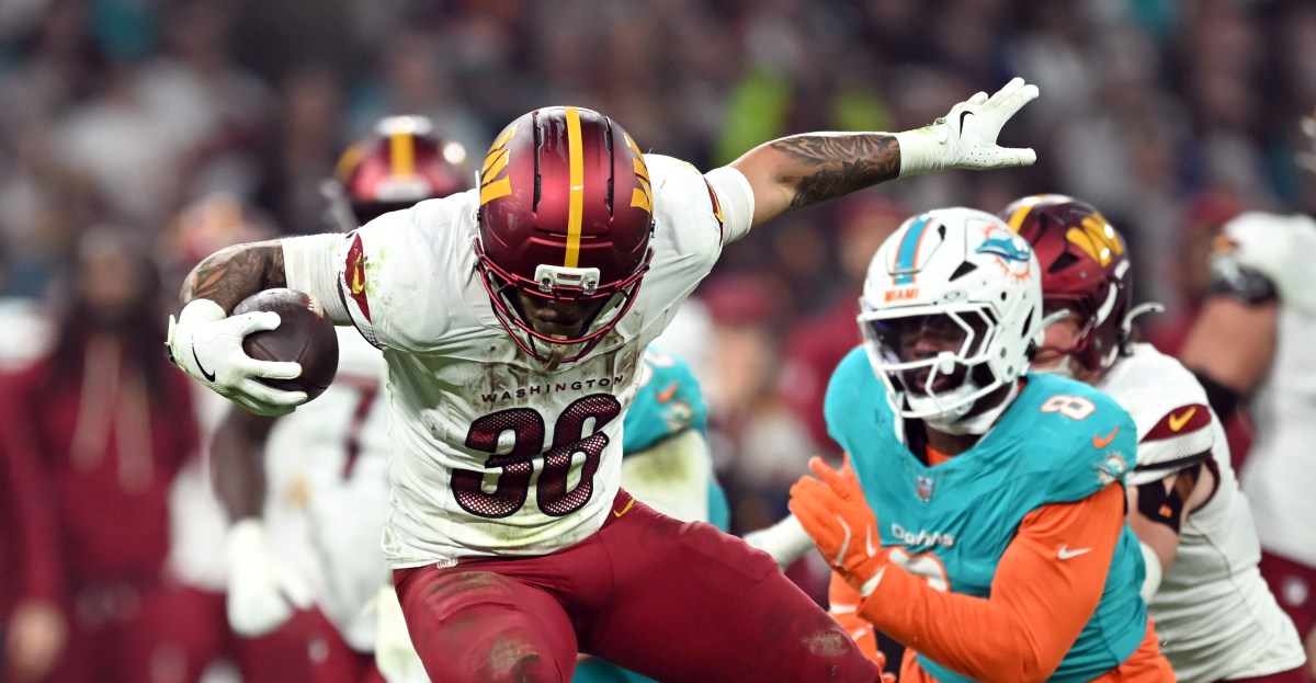 Washington Commanders vs Miami Dolphins 4th Quarter updates