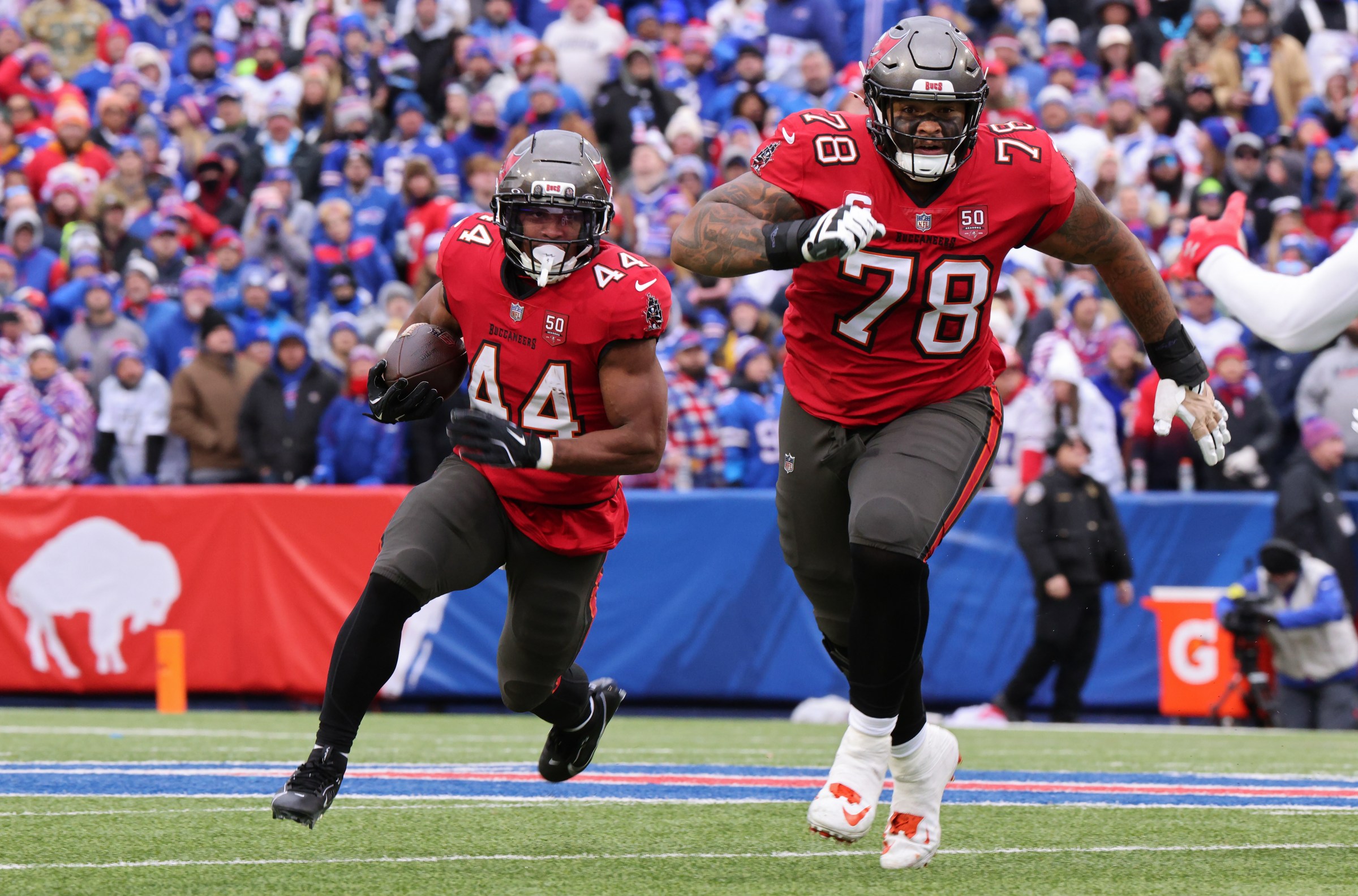 ORCHARD PARK, NEW YORK - NOVEMBER 16: Sean Tucker #44 of the Tampa Bay Buccaneers runs the ball for a touchdown during the second quarter against the Buffalo Bills at Highmark Stadium on November 16, 2025 in Orchard Park, New York. (Photo by Bryan M. Bennett/Getty Images)
