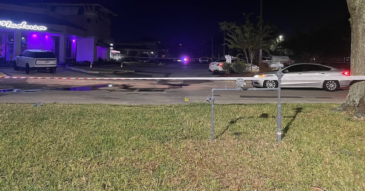 Man shot to death outside popular Baymeadows area Hookah lounge, accused shooter called 911 – Action News Jax