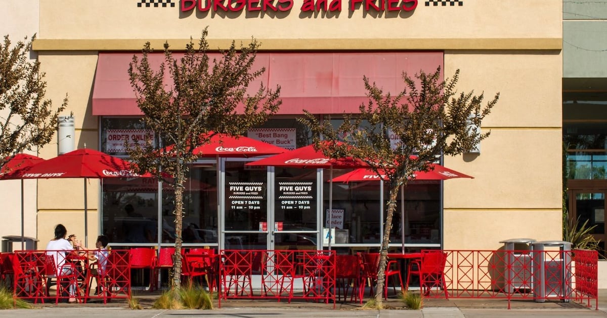 Five Guys franchisee plans 8 new Central Florida locations – WFTV