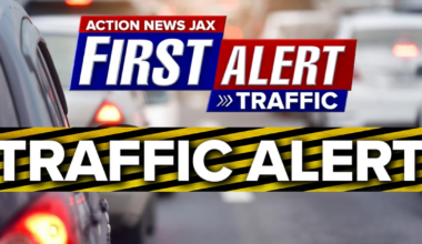 Accident closes all US 90 lanes in Jacksonville – Action News Jax