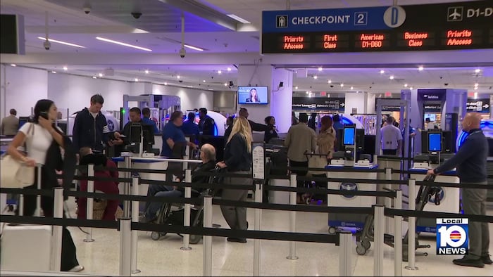 Thanksgiving-related travel kicks off with record highs expected