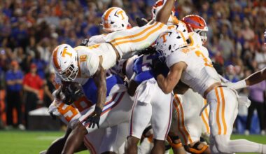 Tennessee handles Florida with ease in the Swamp 31-11