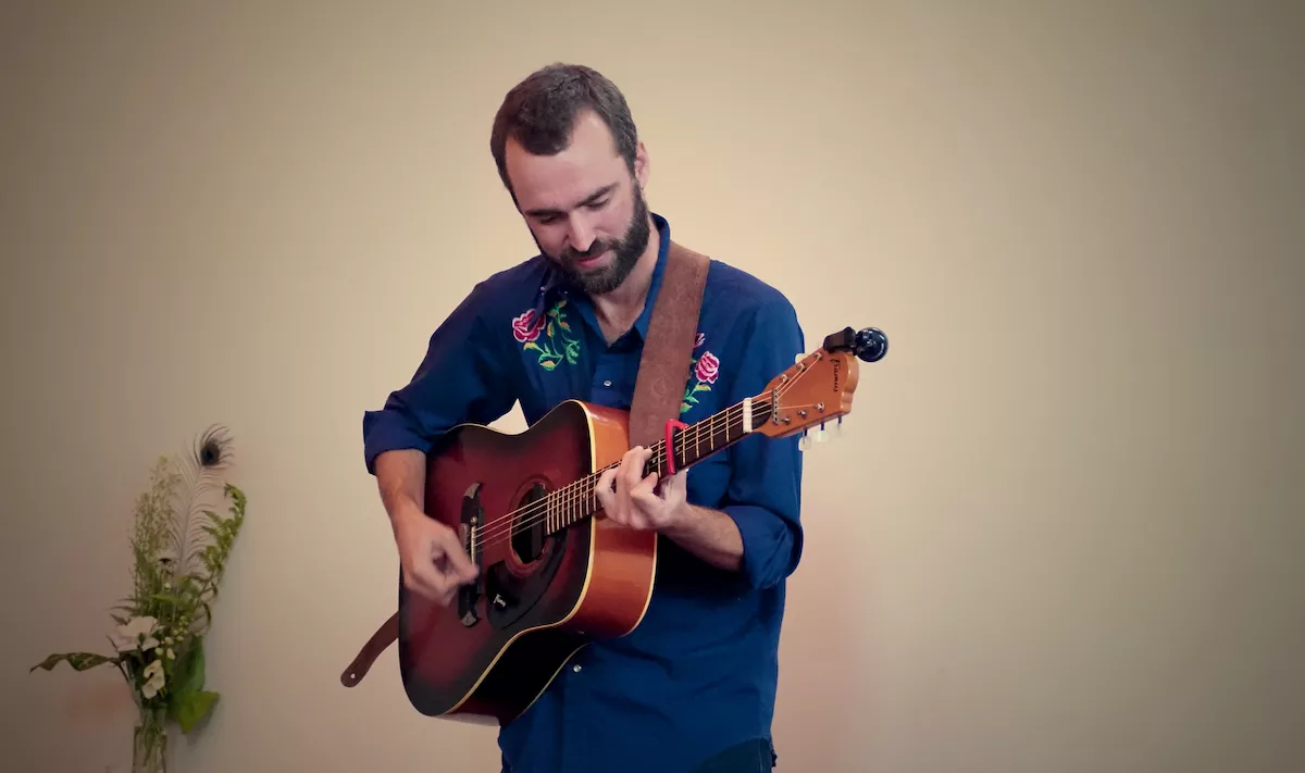 Folk duo Austin Miller & Amanda Esposito play Ybor City's streetcar this Friday