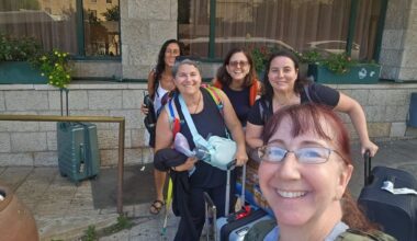 South Florida moms volunteer, connect in Israel