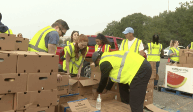 Turkey Drive provides families with Thanksgiving meal essentials
