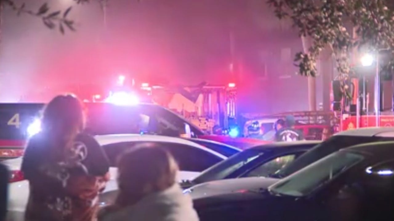 Fire breaks out at Orlando apartment complex
