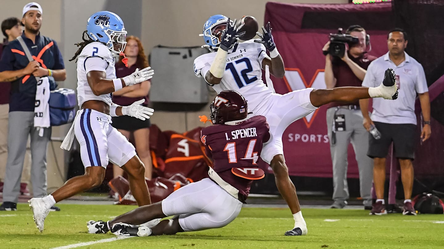 All-Conference defensive back enters college football transfer portal