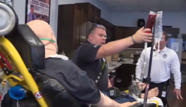 FLFR paramedics will be able to provide whole blood to trauma patients before reaching hospital under new partnership - WSVN 7News | Miami News, Weather, Sports