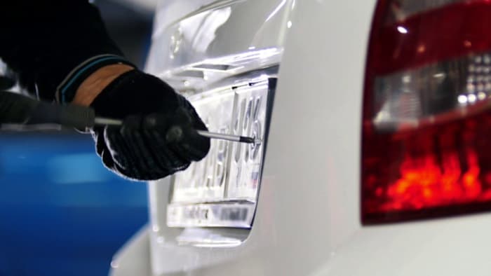 Is your license plate frame illegal? Here’s what Florida’s new law says