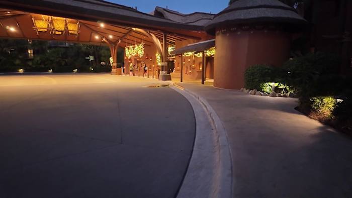 Disney World property employee accused of stealing hundreds of dollars using guest’s checks