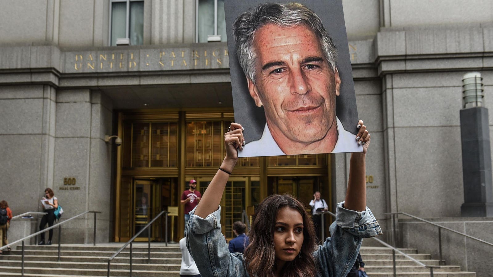 Judge Orders Release Of Grand Jury Materials In Florida