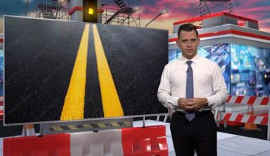 Here are 3 scenarios when you can legally cross a double-yellow line in Florida