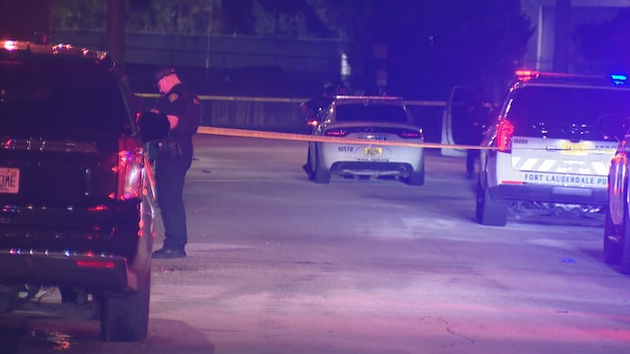 Man flags down officers after being shot multiple times in Fort Lauderdale