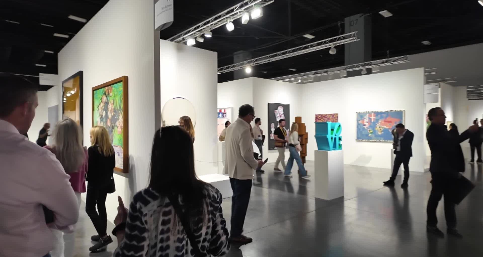 Art Basel Miami sees strong attendance, sales