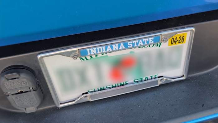 Florida license plate frame law’s confusion forces state to clarify the rules