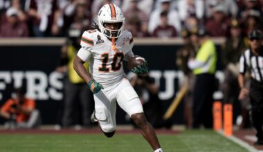 Miami's freshman redeems himself with game-winning touchdown in 10-3 win over Texas A&M