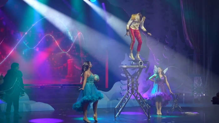 Cirque Musica’s ‘Holiday Wonderland’ brings acrobatics, music and holiday magic to Jacksonville