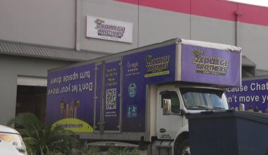 Tampa Bay area moving companies see busiest December in years as housing market warms