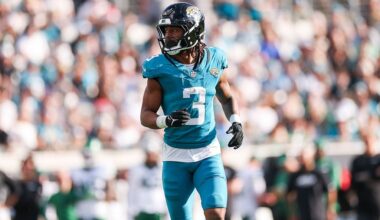 Celebrity Net Worth logo