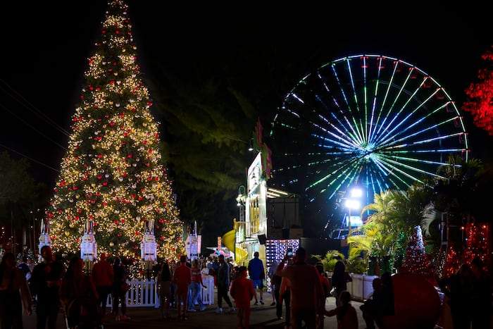 Christmas Wonderland park celebrates ‘Noche Buena’ in Miami-Dade’s Westchester area