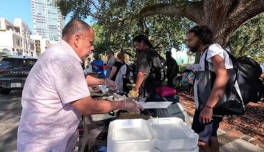 ‘I used to be out here:’ Volunteers spend Christmas feeding and clothing Orlando’s homeless