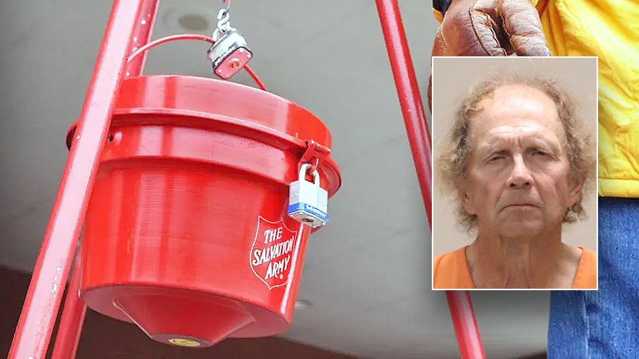 Drunken Salvation Army bell ringer allegedly attacks Publix manager with tripod