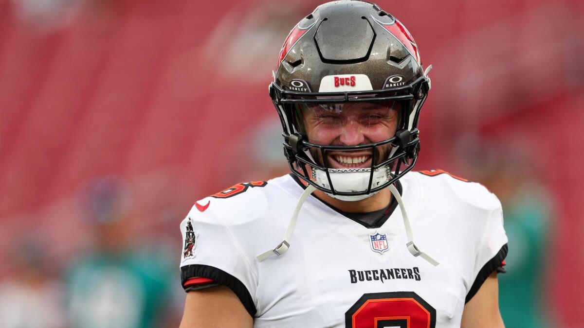 Buccaneers vs. Dolphins where to watch, live stream, kickoff time, prediction, odds