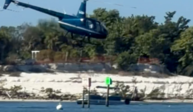 Helicopter tour company looking to do business on Fort Myers Beach as it starts training flights - FORT MYERS