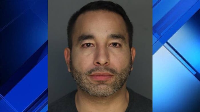 Hialeah police lieutenant arrested on DUI charges after off-duty crash, deputies say