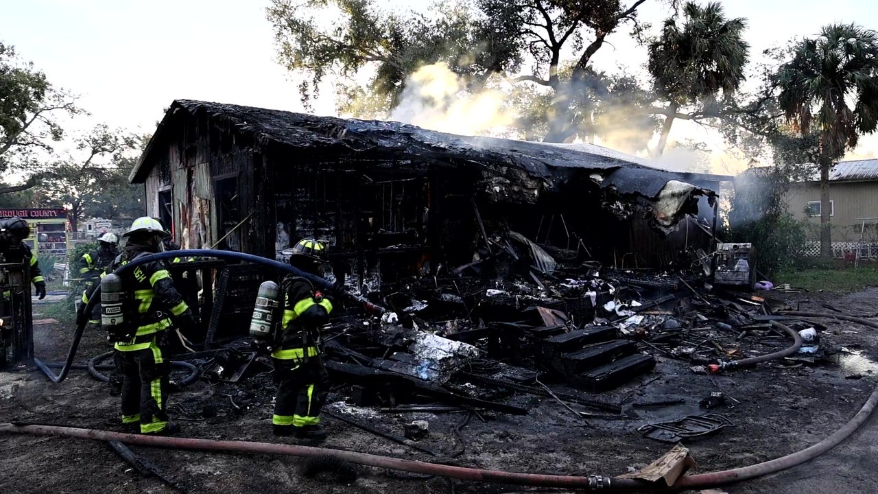 Riverview residents displaced after fire destroys home: HCFR