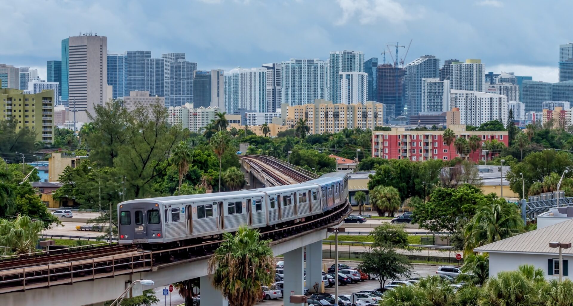 MetroRail and Metromover Will Operate on Extended Hours for New Year’s Eve