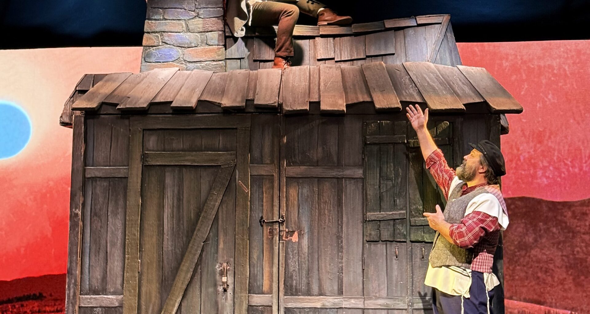 Tradition takes the stage in “Fiddler on the Roof”