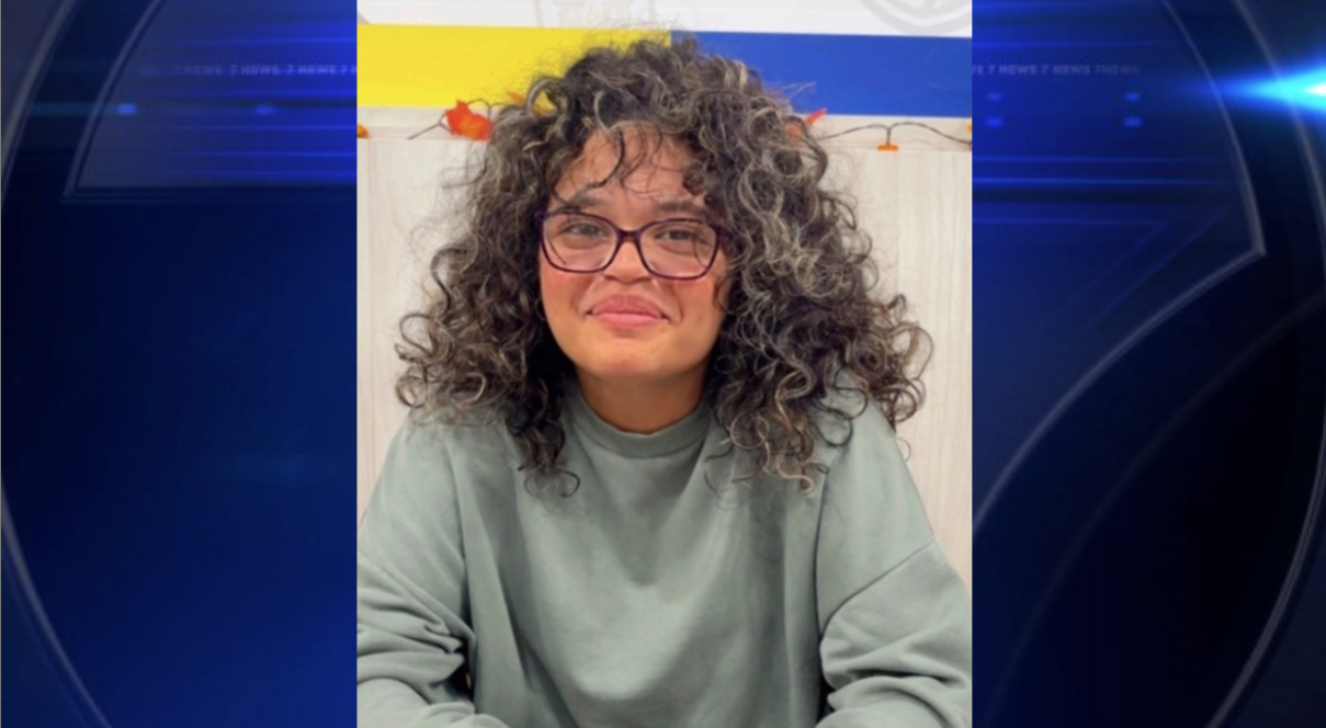Search underway for 15-year-old girl reported missing in Hollywood - WSVN 7News | Miami News, Weather, Sports