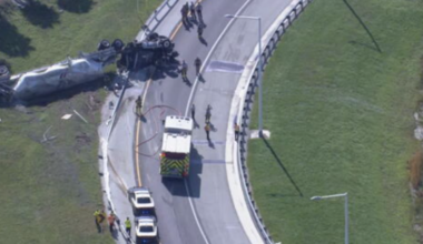 Semi-truck rollover crash shuts down Dolphin Expressway off-ramp to Turnpike in Sweetwater; 1 hospitalized - WSVN 7News | Miami News, Weather, Sports