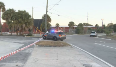 Verbal altercation over money ends with man shot in parking lot of Brentwood business, JSO says