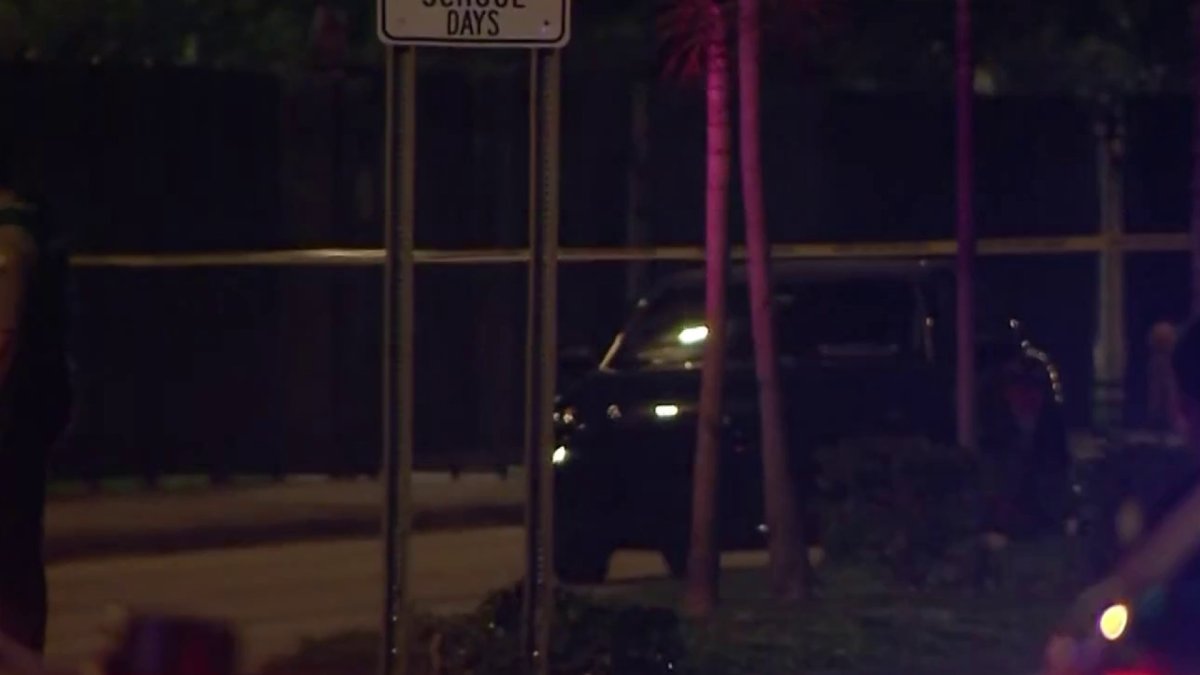 Driver sought after deputy opens fire on suspected stolen car in NW Miami-Dade – NBC 6 South Florida
