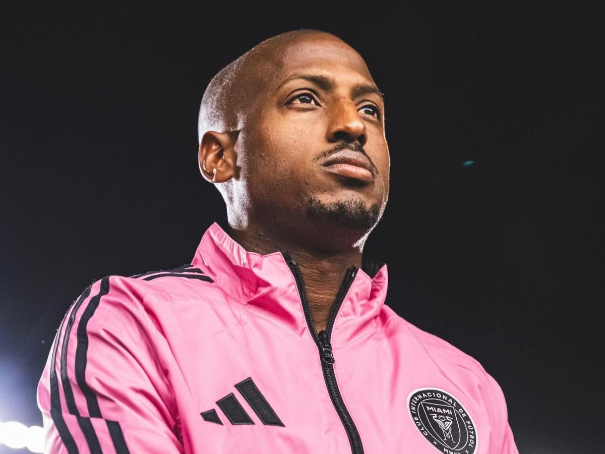 Haitian soccer star Fafà Picault exits Inter Miami CF debut early due to injury