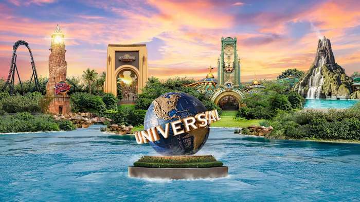 Guest attacked by guard dog at Universal Orlando, lawsuit says