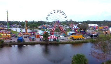 Find photos for Ag Expo during the holidays | Lee County