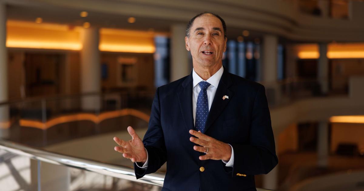 Lee Health's CEO Dr. Larry Antonucci setting to exit in 2026 | Health Care