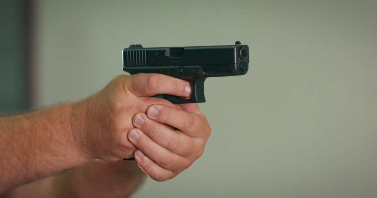 North Fort Myers gun show draws crowds amid new open-carry law changes | Lee County