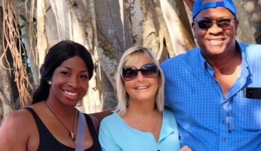 Cape Coral's Burton family shares personal journey of kidney donation | WINK Listens