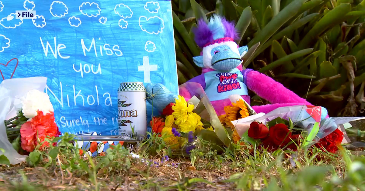 Community seeks return of missing memorial for North Fort Myers teen | Lee County