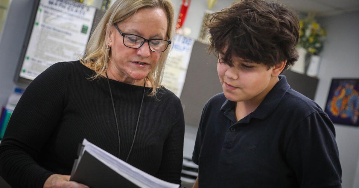 Dedication adds up to teacher nom for Davidsen math leader | News