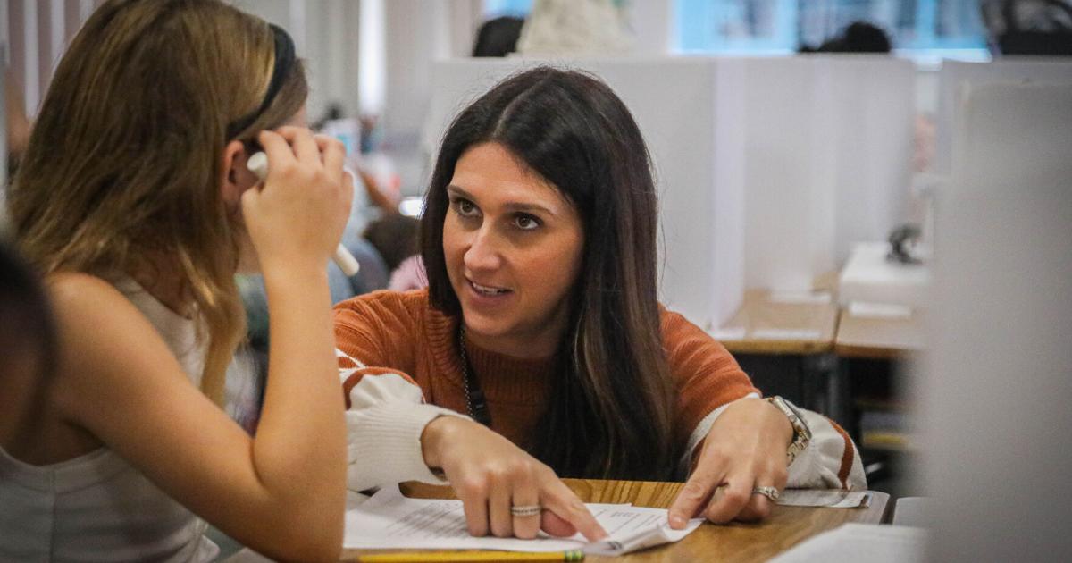 Westchase teacher channels father’s legacy into Teach of the Year nod | News