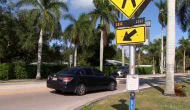 Are pedestrian beacons enough? Neighbors push for stoplight at McGregor Boulevard and Hill Avenue | Lee County