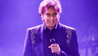 Barry Manilow postpones Hertz Arena shows due to lung cancer surgery | Lee County
