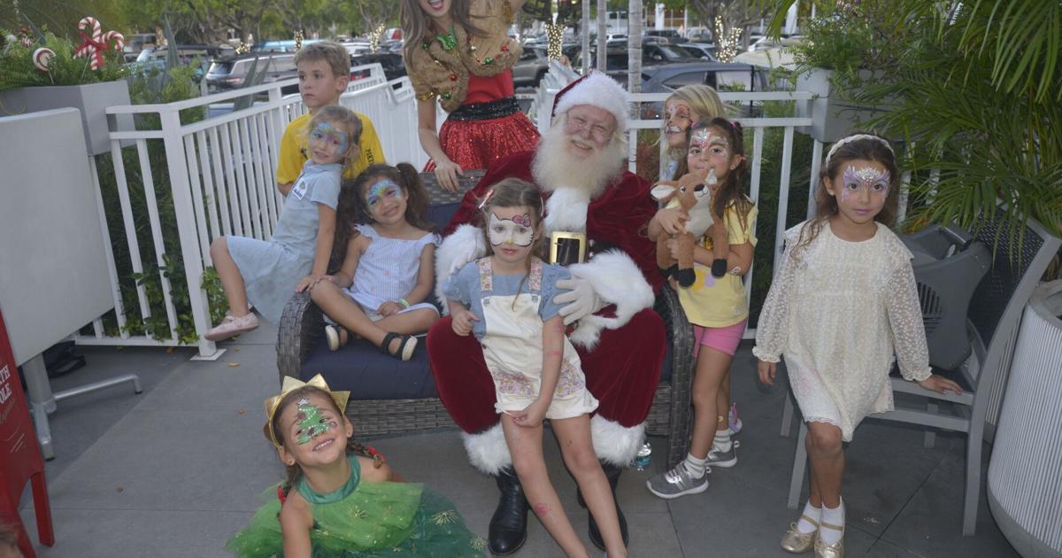 Ho ho ho, Key Biscayne: Santa arrives on the island | BeachCombings