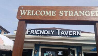 Friendly Tavern rises from hurricane debris | Beaches